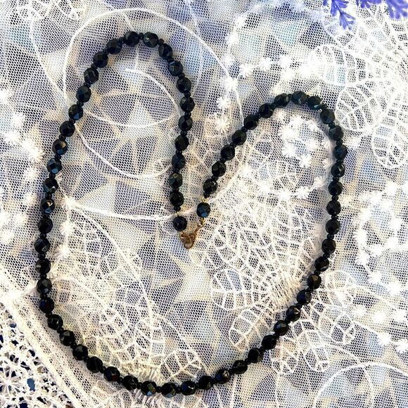 Vintage Signed Monet Black Faceted Lucite Bead Necklace 23” - Picture 2 of 7